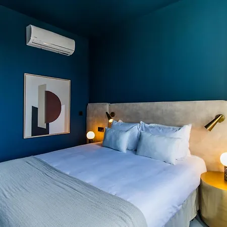 Apartment Regras 45 Building A By Lovelystay *